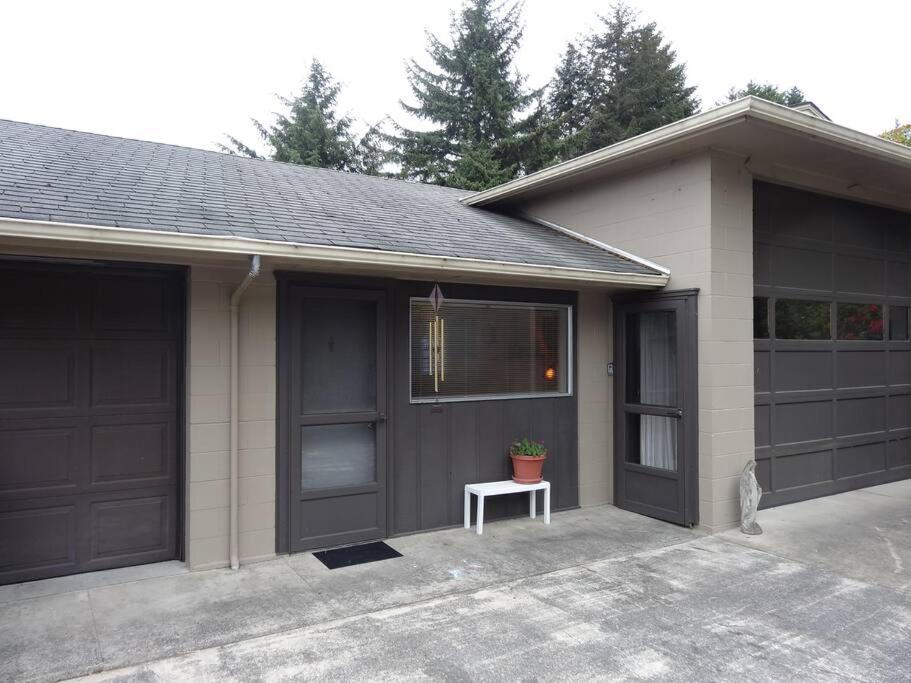 Dunes Coastal Studio North Bend Exterior foto